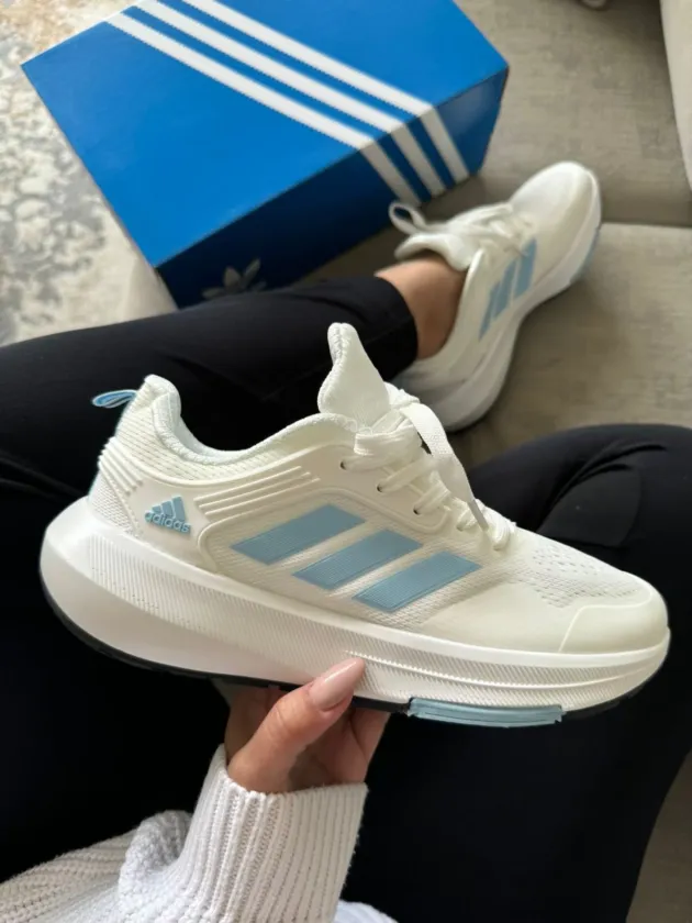 ADIDAS BONCE DAMA Y CABALLERO