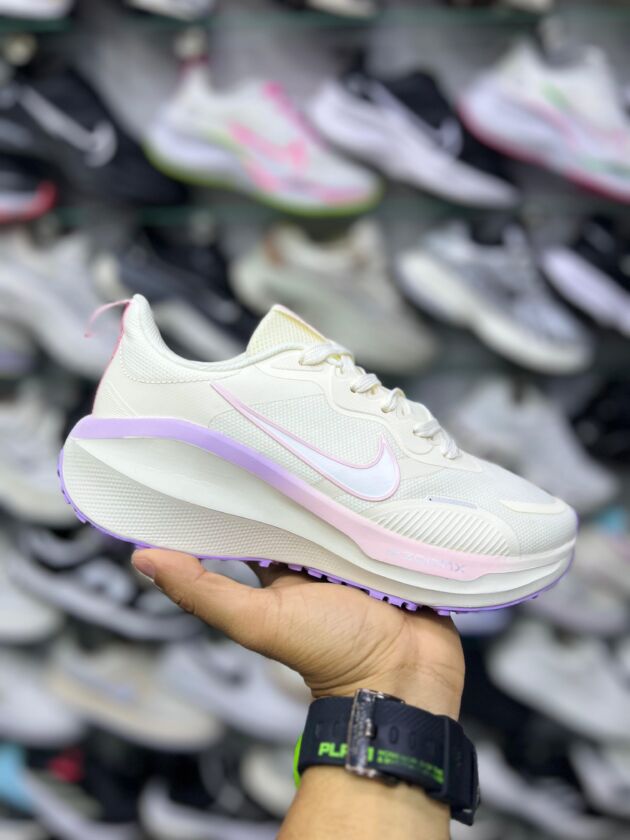 NIKE ZOOM X