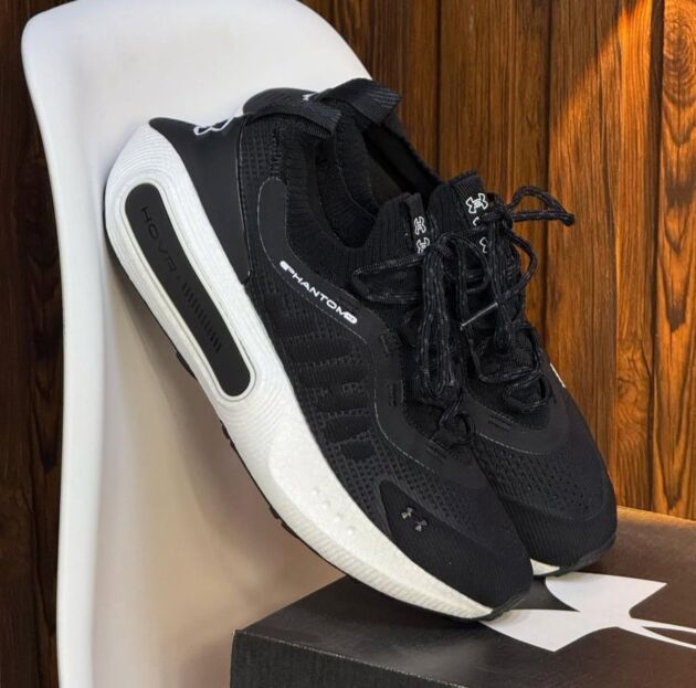 Under Armour, Sportstyle UA W Phantom 4 - Image 5