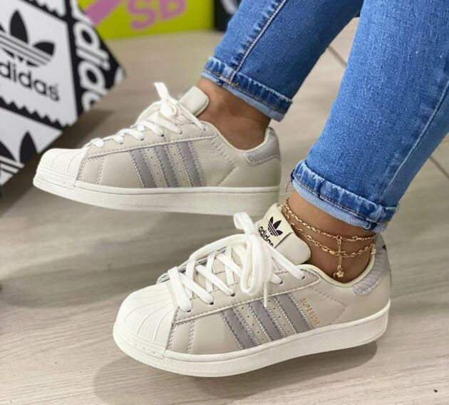 Adidas SuperStar - Image 4