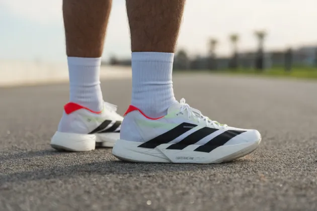 ADIDAS ADIZERO 4 PRO