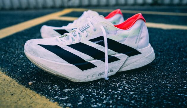 ADIDAS ADIZERO 4 PRO - Image 4